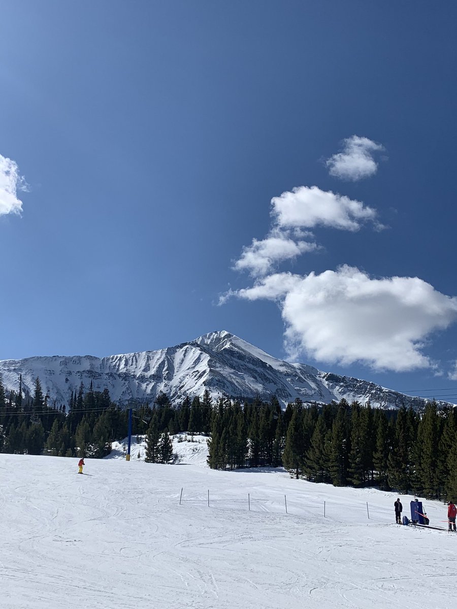 Avery West tweet media