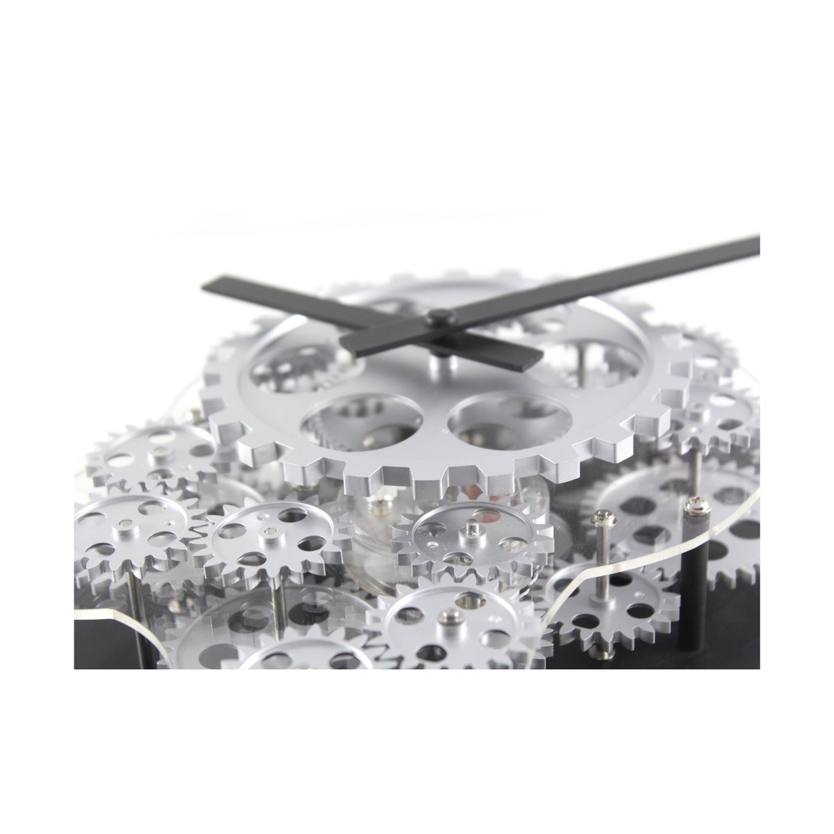 ideaPOTLONDON's tweet image. We have updated the product images for 'Mind The Time' Gearwheel Clock. The constant mechanical movement of the gearwheels resembles a human brain working continuously to produce thoughts and ideas. 
 ideapot.co.uk/product-page/m… 
#gearwheelclock #livingroomclock #officeclock