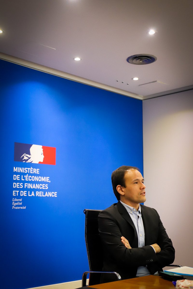 cedric_o's tweet photo. Mettre le numérique au service de la nutrition et de l'environnement : c’est le projet de @Num_Alim, plateforme 🇫🇷 d’échange des données de produits alimentaires. Avec @J_Denormandie et les acteurs agricoles, nous faisons le point sur ce projet ambitieux. https://t.co/5EKd8G8o70