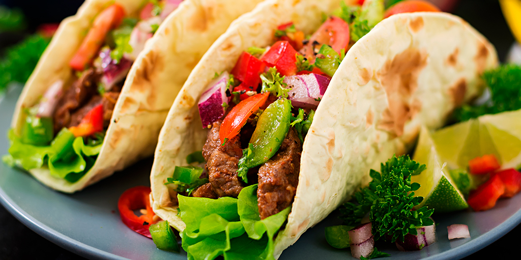 elgourmet's tweet photo. Hoy es el Día del Taco y amerita festejarlo con todos sus sabores...

¡Comenzando YA! 🥙😋

#ElGourmet #DíaDelTaco #México #Tacos https://t.co/gKEv2kPh02