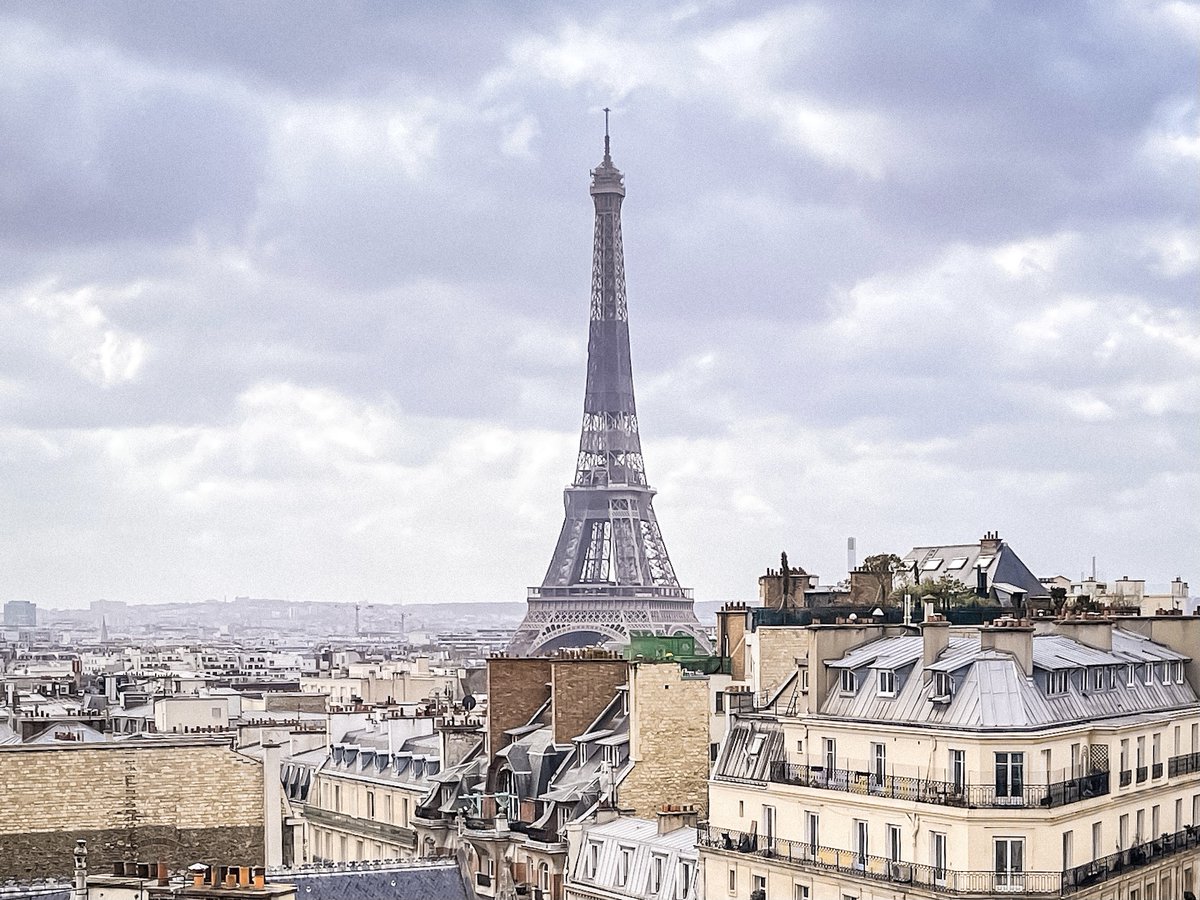 Paris Je T Aime Happy 132nd Anniversary To Latoureiffel Joyeux 132e Anniversaire A La Toureiffel Parisjetaime