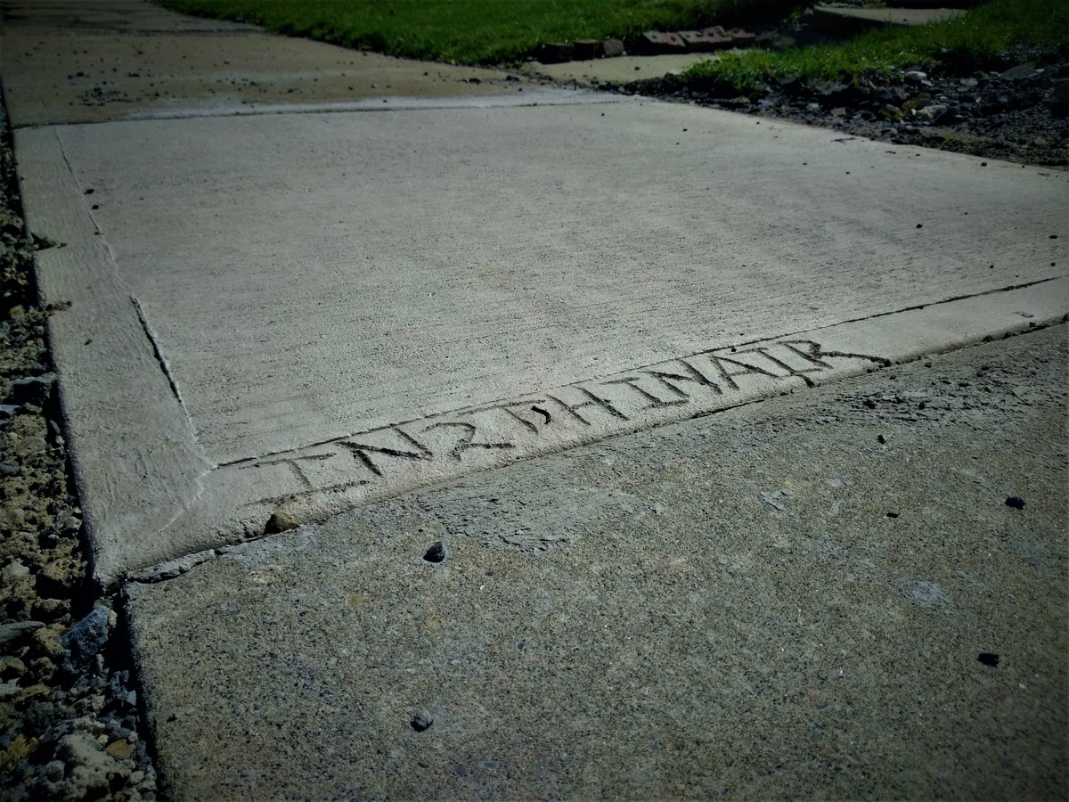 In2ThinAir's tweet photo. #hollywoodwalkoffame aint got S*** on this...
#in2thinair #in2weather #sidewALKS #CARVEDINSTONE #STONE #WEATHERUPDATE #FORECAST #APRILFOOLSDAY #forever #masons #walkOffame #hollywood #photography https://t.co/z9k8cs76Qo