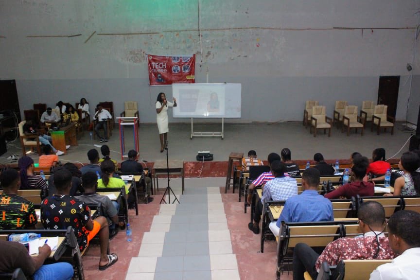 teenscanblog's tweet photo. Our list of carefully curated speakers gave out value In quantum and we appreciate their contributions towards building a better future for young people.
#tcbtechmeetup #technology #summit #technology #build #futuretechnology #future #futureworld #naijastartups #naijabuisness https://t.co/9tUWcbzspp