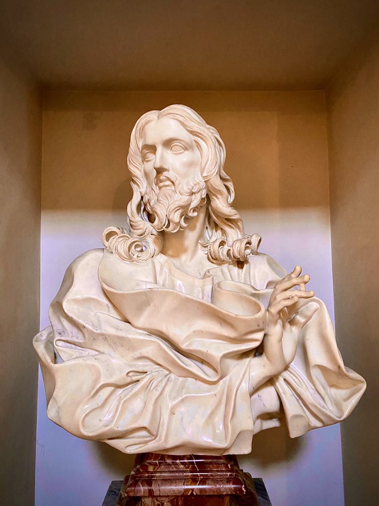 The most spectacular masterpiece in San Sebastiano is actually a recent arrival!In 2001, this bust of Christ as Salvador Mundi was found in a convent next to the church. Thought to be by a sculptor from Palermo, it’s now considered the last work by Bernini...when he was 82! – bei  Basilica di San Sebastiano fuori le mura