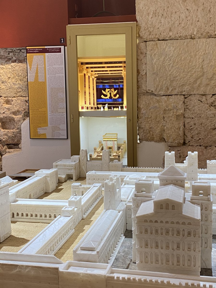 MuseuBiblicTGN's tweet photo. DIVENDRES SANT: Jornada de portes obertes del Museu Bíblic Tarraconense de 10:00 a 13:00 h. Es controlarà l’aforament de l’espai per tal de garantir les mesures sanitàries en tot moment. https://t.co/pniz94Yhi6