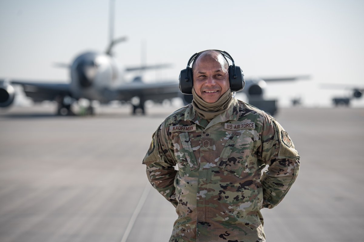 grandslamwing's tweet photo. Pt. 2 of this week's AUAB #SharedExperiences is live!
Learn about #LastTimeDeployer Master Sgt. Raymond Kauffman, quality assurance inspector for the 379th Expeditionary Maintenance Group.
https://t.co/DeOddbngU4
#TeamAUAB #GrandSlamWing #WinReadyRepeat https://t.co/6kaljF97tJ