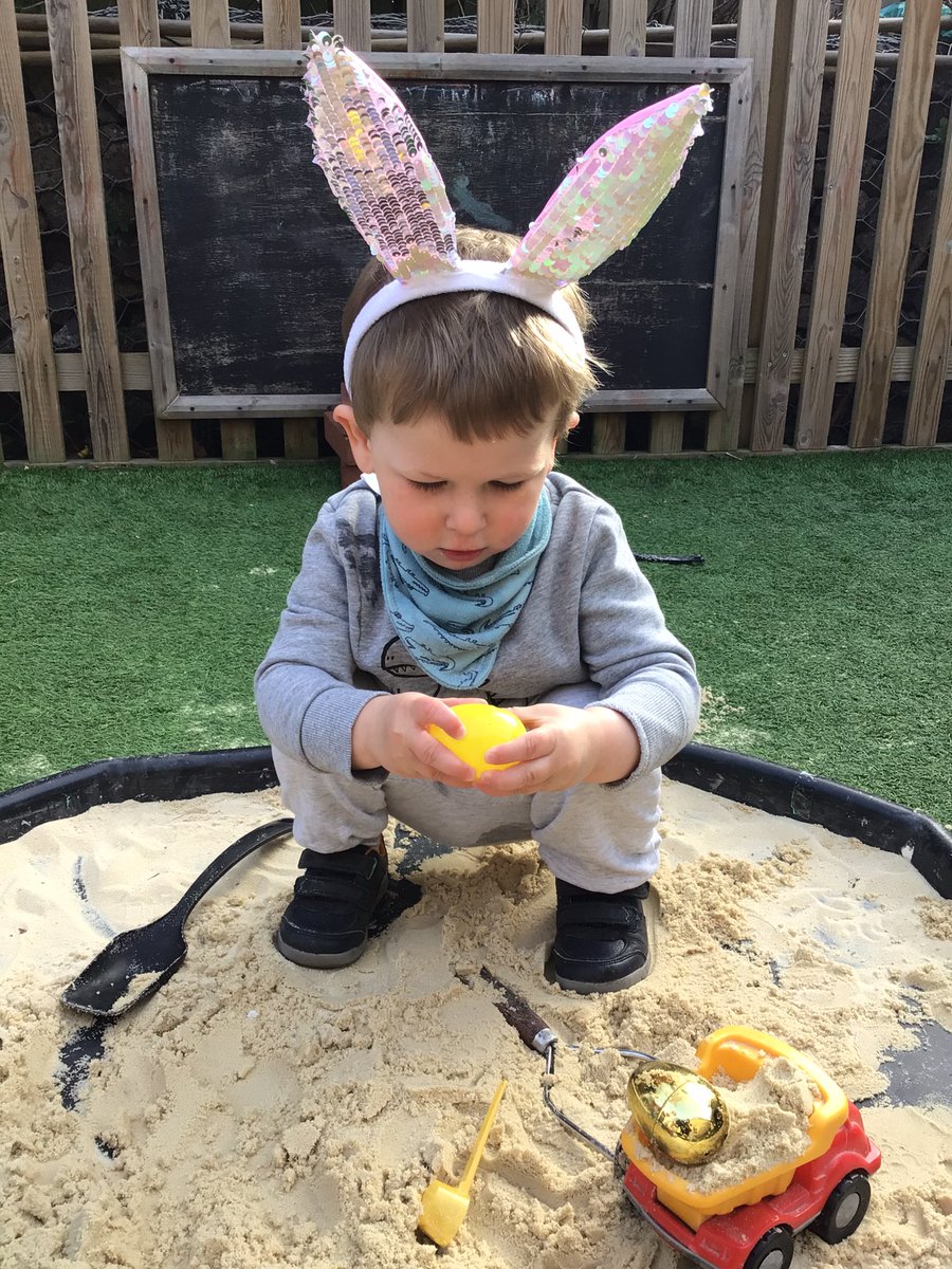 snapcorsham's tweet photo. Our baby bunnies have been joining in with the #bunnyhopfordot to raise money for @DorothyHouseHC today! We have also been hunting for eggs in the garden! #bunnyday #easter https://t.co/cvs6Xkdo0F