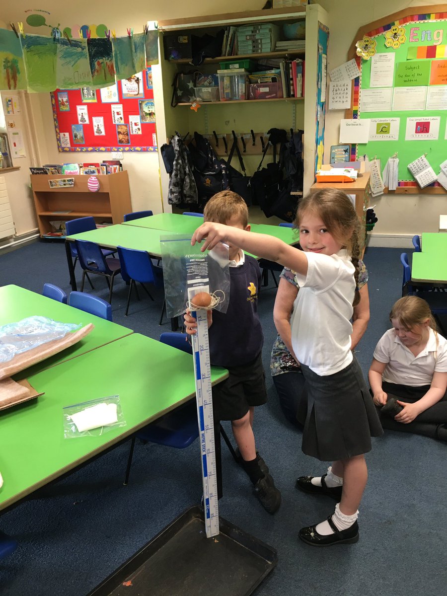 ChetwyndSpencer's tweet photo. Such ‘eggciting’ science in Rabbits this afternoon. Testing materials to see which one would protect Humpty the egg when we dropped him from a metre. 3 out of 7 made it! https://t.co/DsPec8tPPg