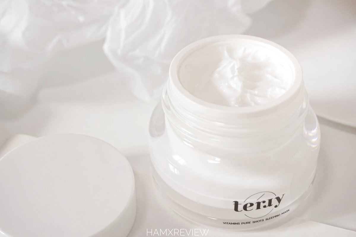Hamkdy_'s tweet photo. Sleeping Mask อีกตัวที่อ่อนโยนมากๆๆ🥺🤍 เพราะไม่มีแอล น้ำหอม สี พาราเบน ออยล์เลย ตัวนี้มีวิตามินอาหารผิวที่ผิวต้องการ ช่วยให้ผิวแข็งแรง จากที่เราใช้ มันลดการระคายเคืองดีมากกกก เพิ่งกดสิว หรือหน้าแห้งมา โบกตัวนี้ ตื่นมาไม่ค่อยมีรอยแดง ผิวเนียนนุ่มดี (เนื้อหนักไปนิด แต่โอเคเลย) https://t.co/1mdvl3PPZr