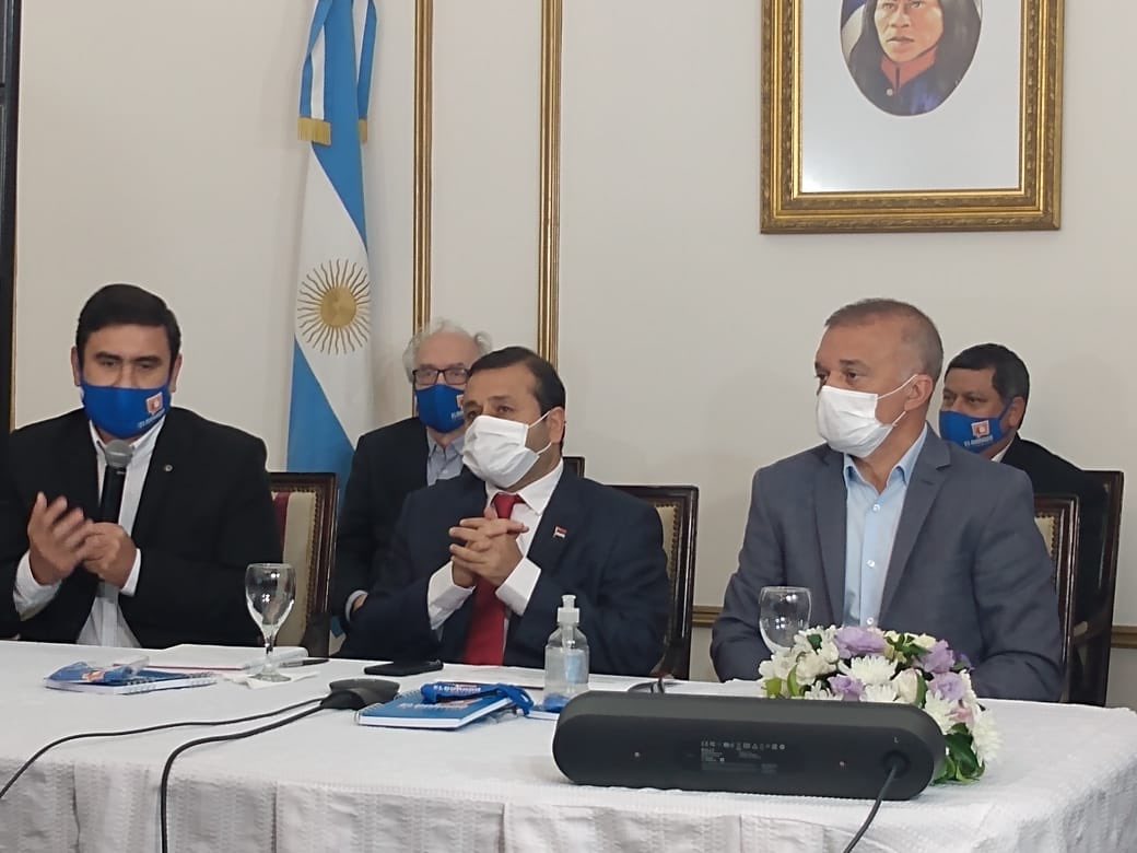 NorteMnero's tweet photo. #EldoradoTeConviene se lanzó oficialmente el nuevo programa de descuentos a realizarse del 3 al 8 de mayo en Eldorado. 
Consiste en el incentivo de descuentos e incremento de compras y ventas en la región. https://t.co/TIOdj7amaX