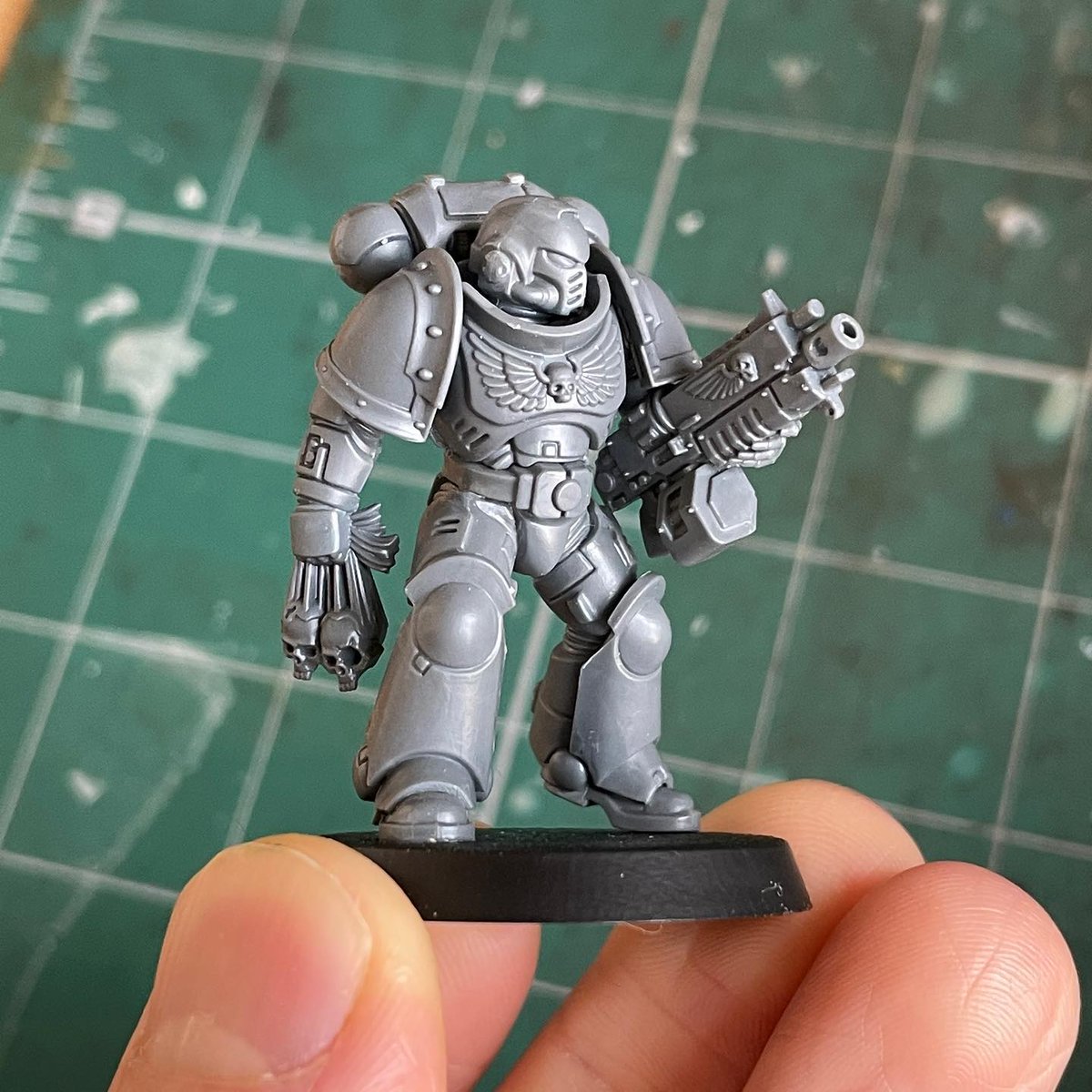 Beyondthetable's tweet photo. Another veteran intercessor done. Love the skull carrying arm from the White Scars upgrade kit and it’s a nice little nod to the fact I play my Minotaurs as White Scar successors.
.
.
.

.
.
.

#warhammercommunity #warhammer #warhammer40k #warhammer40000 #wh40k #new40k #warmon https://t.co/OCkR9oZYAl