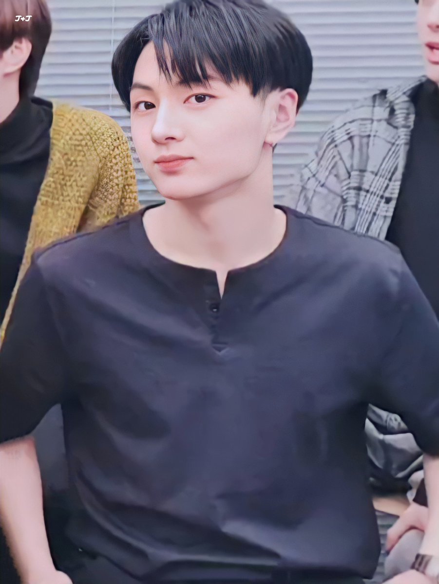 HaveNiceJay's tweet photo. words can’t describe park jongseong.. https://t.co/qSlQLatzv6