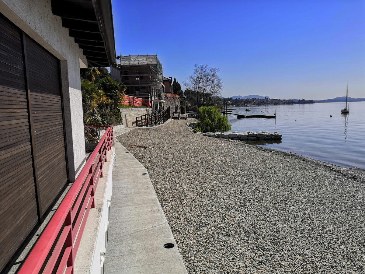 Questa #estate due nuove spiagge a disposizione dei cittadini e dei turisti a #Verbania! 
Vanno, infatti, verso la conclusione gli importanti interventi di riqualificazione delle #spiagge Buon Rimedio e Tre Ponti