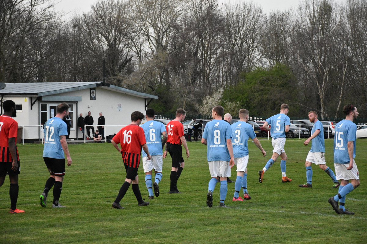SpringheadAFC's tweet photo. The lads congratulate @NattyDread14 when putting "head" back in the lead last night. https://t.co/zUltC4PfNO