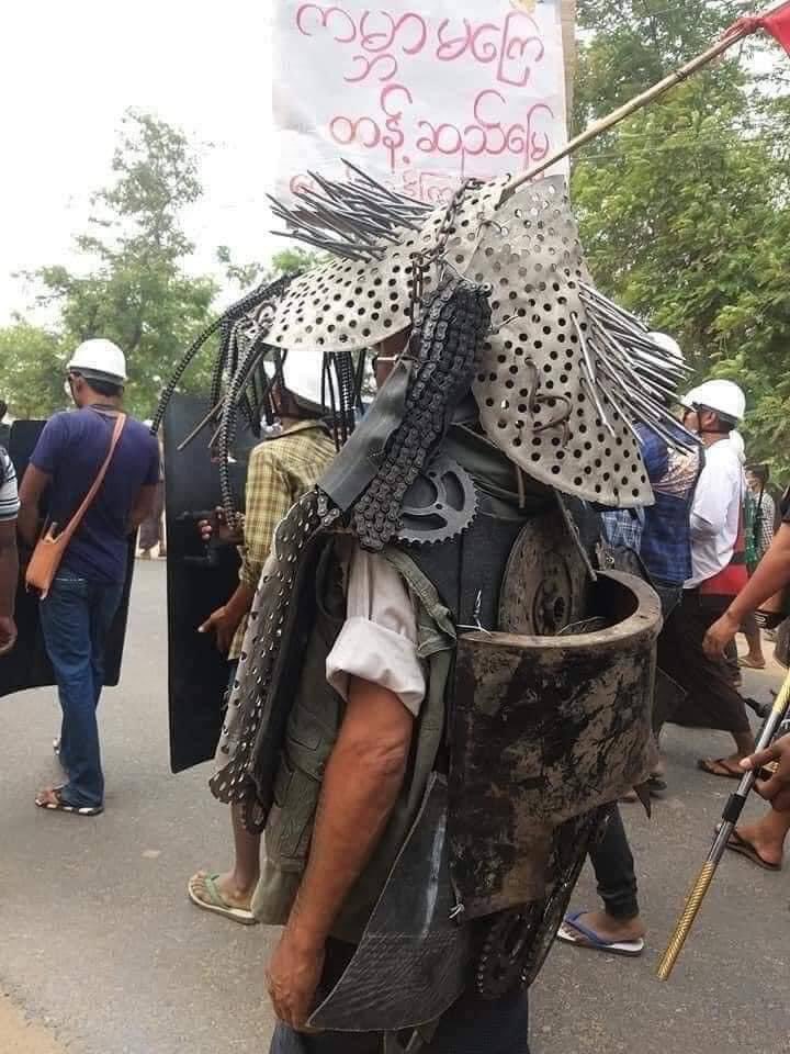 thwenusoe's tweet photo. A bulletproof vest of a citizen in Tangse City today. This bulletproof vest proves how much the people of Myanmar are willing to fight for  democracy.
UNSC ACT NOW
#WhatsHappeningInMyanmar 
#MilkTeaAlliance 
#forceavote 
#Mar31Coup https://t.co/d1GpPclhNv