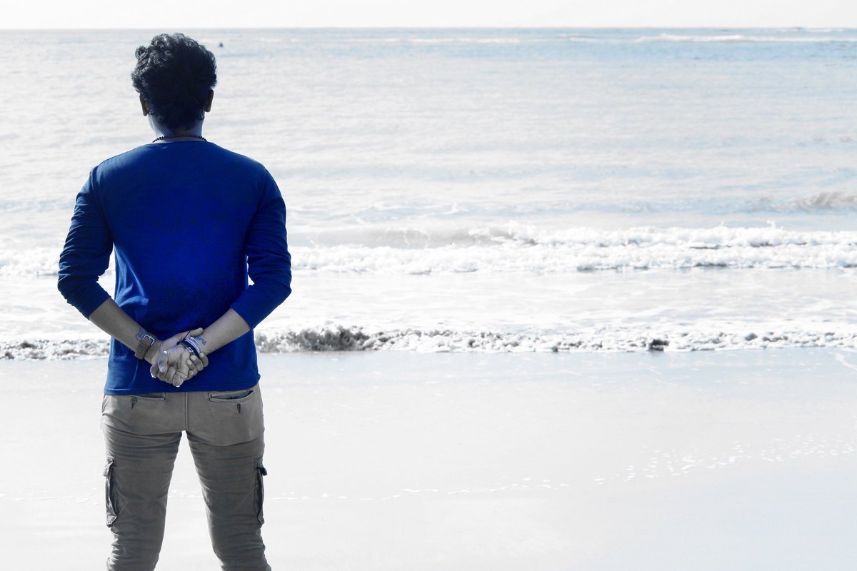 HardikSatasiya's tweet photo. “You can never cross the ocean until you have courage to lose sight of the shore.”
#wrongcoin #pinak https://t.co/b5Ld35j1Xg
