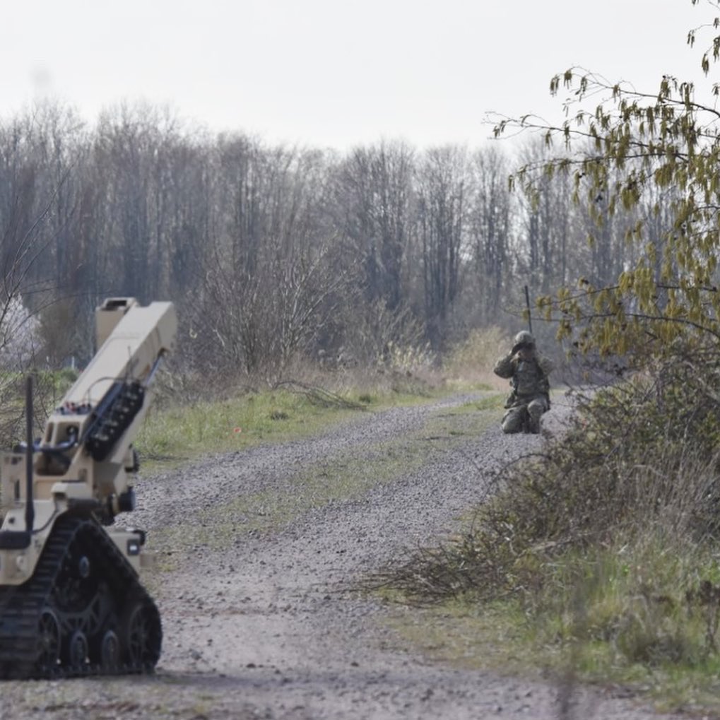 33 Engineer Regiment (EOD&S) (@33engrregt) on Twitter photo Last week saw our Lte Bde readiness tested. Vehicles checked, documents inspected, tasks completed ✅ <a href="/29eod/">29EOD&S</a> <a href="/Proud_Sappers/">Corps of Royal Engineers</a> <a href="/1UKDivision/">1 (UK) Division</a> <a href="/BritishArmy/">British Army 🇬🇧</a> #bomb #eod #search #ready Last week saw our Lte Bde readiness tested. Vehicles checked, documents inspected, tasks completed ✅ <a href="/29eod/">29EOD&S</a> <a href="/Proud_Sappers/">Corps of Royal Engineers</a> <a href="/1UKDivision/">1 (UK) Division</a> <a href="/BritishArmy/">British Army 🇬🇧</a> #bomb #eod #search #ready