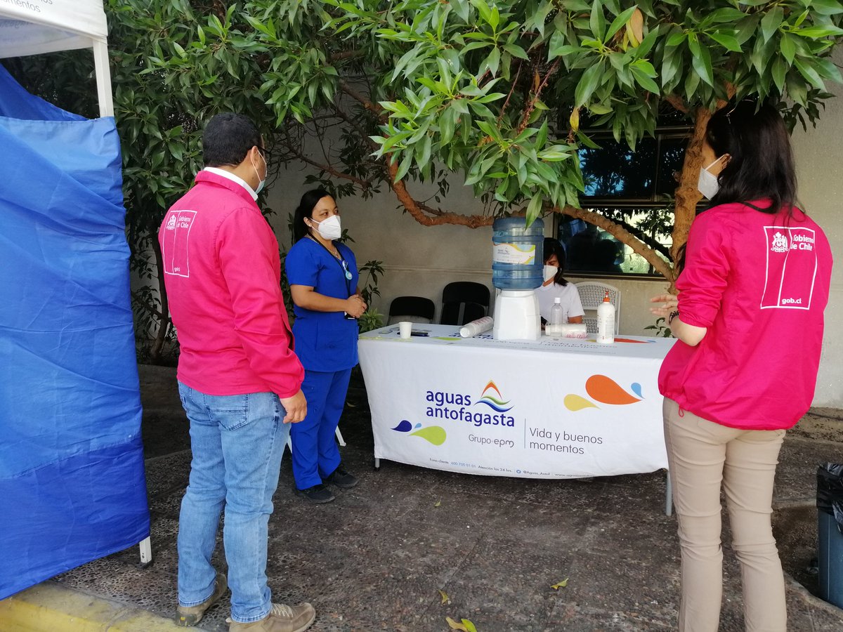 📢 [TERRENO] <a href="/SeremiCienciaN/">Seremi de Ciencia Antofagasta</a> Daniela Barría desde temprano en terreno junto al Seremi de <a href="/EnergiaAntof/">Energia Antof</a> <a href="/AracenaErazo/">Aldo Erazo Aracena</a> ambos en colaboración en el <a href="/HospitaldeToco/">Hospital Comunitario Marcos Macuada</a> de la comuna de #Tocopilla para ver los requerimientos del proceso de vacunación  💉🩸 #YoMeVacuno ✌️❤️