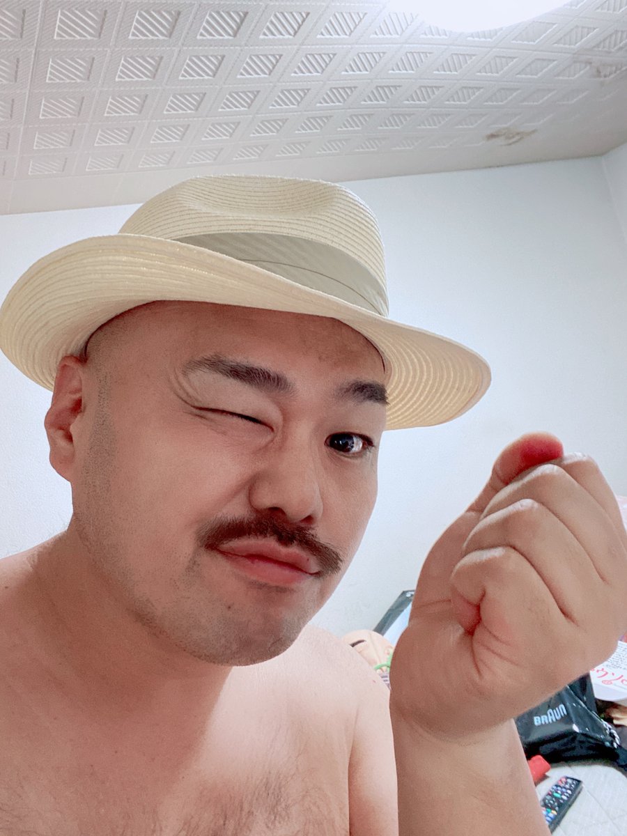 安田大サーカス クロちゃん 麦わらのクロちゃん 俺は ギャル王になるしん 安田大サーカス クロちゃん 麦わらのクロちゃん 俺は ギャル王になるしん