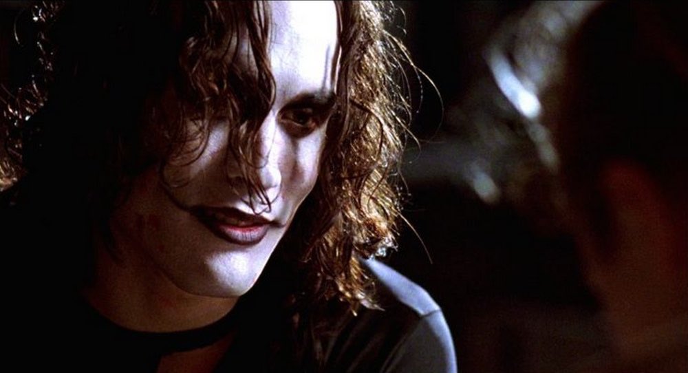 itsmasonjarr's tweet photo. Brandon Lee 
February 1, 1965 - March 31, 1993 
Rest In Peace💔
#BrandonLee #TheCrow https://t.co/6i5xdQ107y
