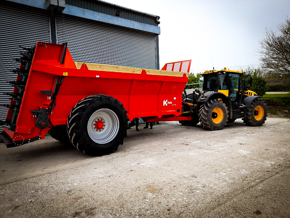 Haynes_Agri's tweet image. Back Britain, buy British! 🇬🇧

Oakes have been supporting British farming since 1825.

#OakesBros #JCB #Ktwo #BritishFarming