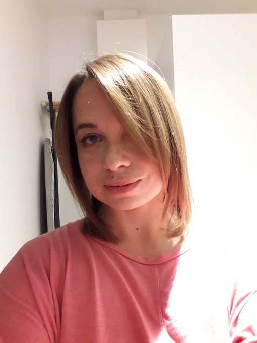 God ! Bless Sweden and opened hairdresser sal&oacute;ns #newhaircut https://t.co/Ttgqk2loIg<a href="/tag/newhaircut"class="tags"><span>#newhaircut</span></a>