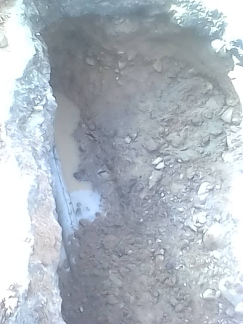 HidroandesO's tweet photo. #31Marzo
#PlanREM
En respuesta a solicitud del Poder Popular, nuestras cuadrillas en conjunto con la @BolivarAlcaldia
reparan fuga de A/P en la carrera 03 del sector San Pedro en la Pquia Barinitas del Mcpio. Bolívar #Barinas, fortaleciendo el SAP a más de 1400 familias https://t.co/DoZFEm3KvA