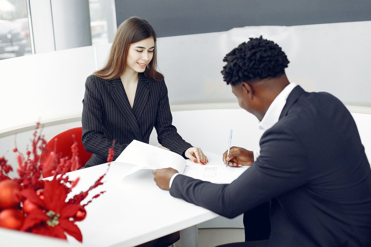 DreamTeamRE_Cle's tweet photo. Why choose a DreamTeam Realty Sales Agent?
Dreamteam Sales agents offer Professional negotiations with time-sensitive offers and counteroffers, repair negotiations deadlines!
#ohiorealtor #realestate #ohiorealestate #realtor #realtorlife #akronrealtor #selling #howardhannareale https://t.co/oWaZveMzVb