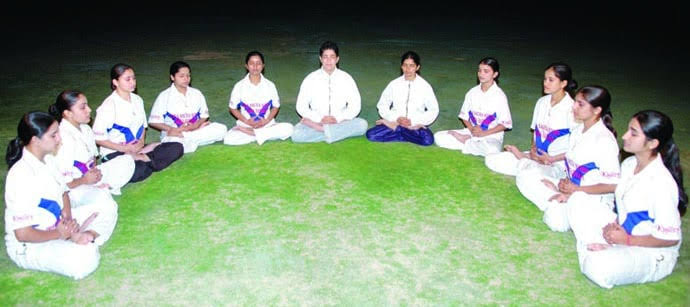 jyotiarya780's tweet photo. I genuinely feel with meditation, that I am not alone anywhere. I fee self-motivated always. Meditation makes us positive. #StressFreeLiving
#MeditateToLiveStressFree
#MeditationMantra
#SaintDrMSG
#DeraSachaSauda
#SaintDrGurmeetRamRahimJi
#BabaRamRahim https://t.co/j0xc3I0z0v