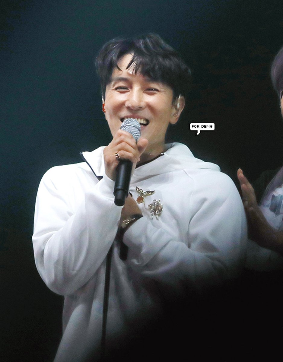 FOR_DENG's tweet image. 트위터명절 기념 하드털이  ʕ •ɷ•ʔฅ 

이건 B컷도 아니고 Z컷.. 오빠는 귀엽지만 도저히 살릴 수 없어서 혼자서만 몰래 꺼내봤던 사진들을 살짝 공개합니다  ​レ'-'ブ♬ ❤️

#김동완 #DONGWAN