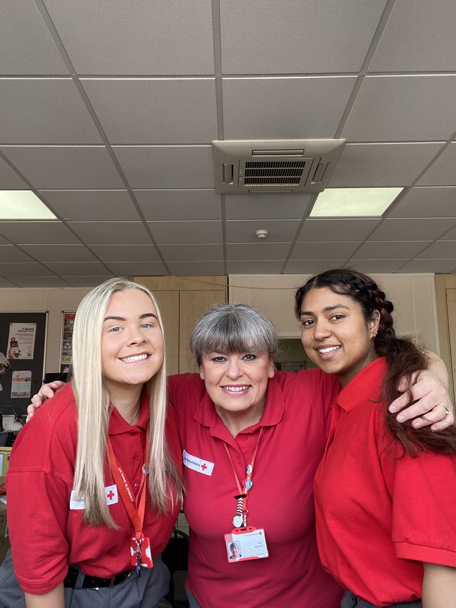 As our service comes to a close for the final time on this sunny Wednesday afternoon we would like to thank all of the lovely people we have encountered in the last 10 months. It has been our pleasure to work at @SalfordRoyalNHS @SrftLounge ❤️ #thepowerofkindness