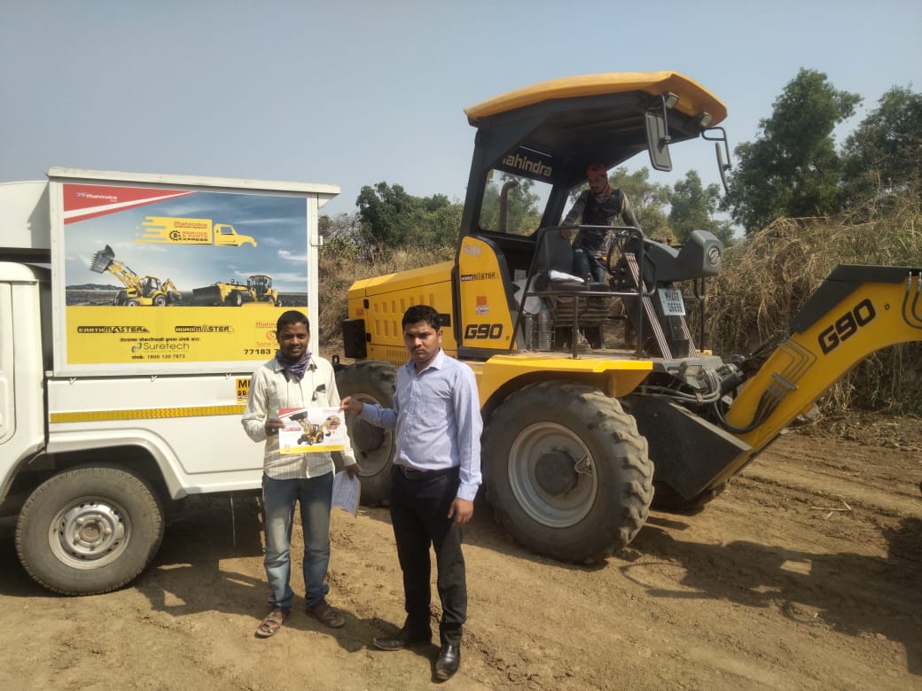 Mahindra_CE's tweet photo. Kudos to our Suretech Infra team to assist our customers in Mumbai with parts & service.
https://t.co/WTJAQjinLR
#spareparts #service #customerservice #partsexpress https://t.co/EXOc3PNWNS