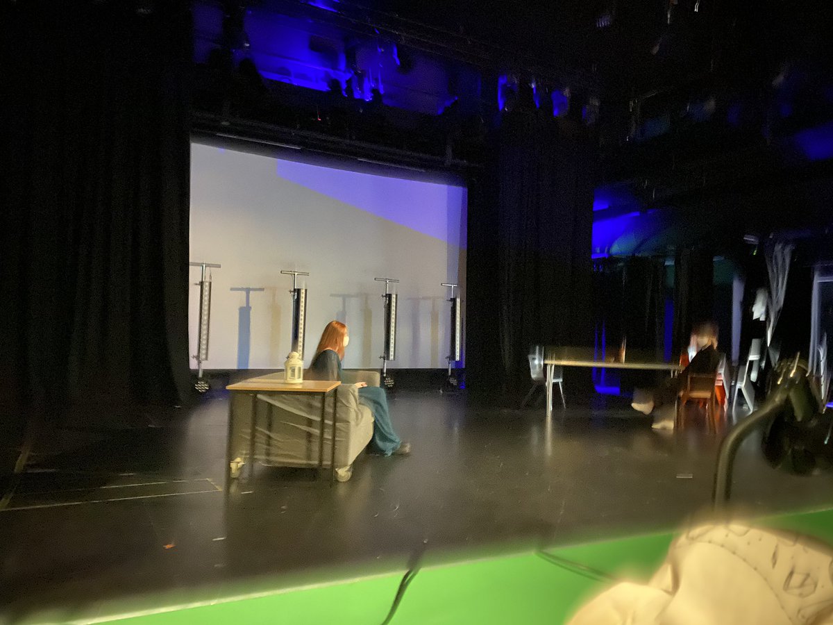 ionainglistech's tweet photo. working as a stage manager today with @ElleryTurgoose and our first year LX, AV, sound and costume departments running a tech @LCC_Backstage @SMAssoc @TheSMNEST @CreativeArtsLCC https://t.co/GiE2k6q1AO