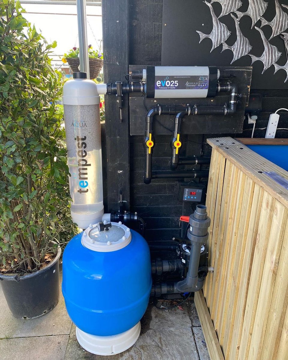 EvolutionAqua's tweet photo. Lee Valley Aquatics now have a Tempest Filter installed on their shop ponds - using all EA products as their main filtration!

For more information on our products visit https://t.co/ANOEspjzzu

#EvolutionAqua #LeeValleyAquatics #TempestFilter #PondFilter #Pond #KoiPond https://t.co/pTSyGlYBIa