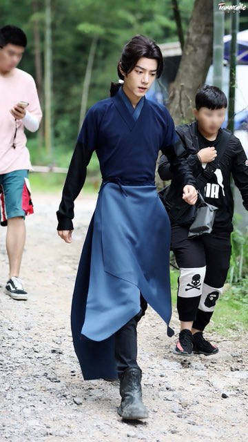 trouvaille1005's tweet photo. 唐三
#XiaoZhan #XiaoZhan肖战 #샤오잔 https://t.co/vPQ1k57CyY