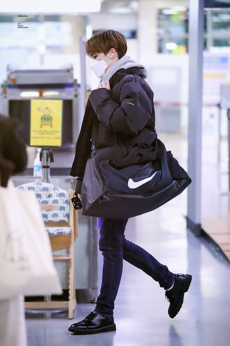 chocolate970214's tweet photo. #샤오쥔 #XIAOJUN #肖俊 https://t.co/tvSHL8942N