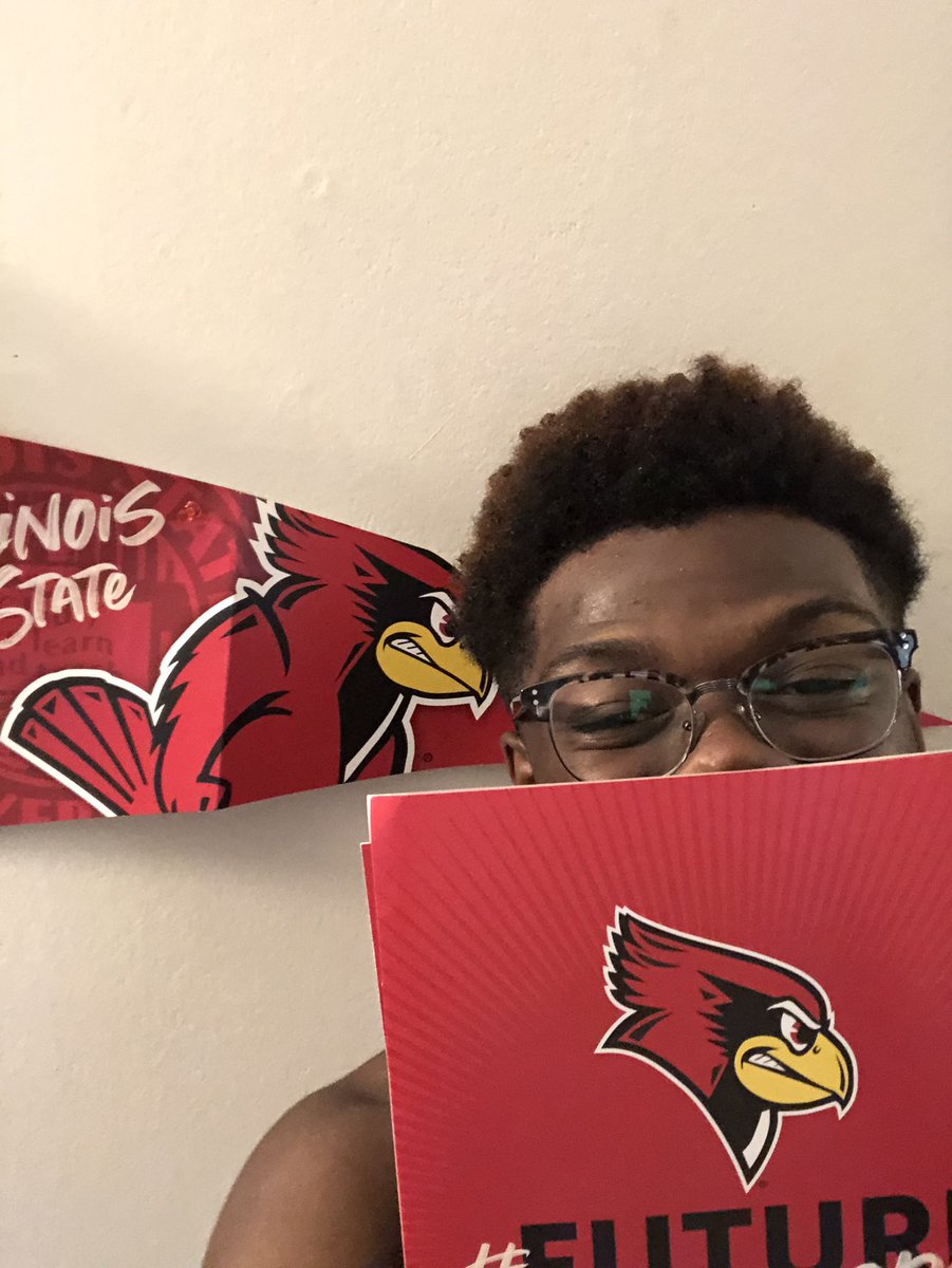 rmhscommits2021's tweet photo. Congratulations to Jaylon Golden (@JaylonGolden) for committing to Illinois State University to major in Animal Science and minor in Acting!@ISUAdmissions https://t.co/qAkDUF9LVX