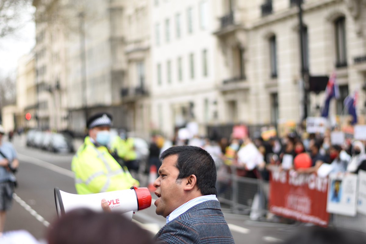 tunkhin80's tweet image. Just spoke Protest in front of #Chinese Embassy #London today. #Myanmar is not acting alone, #China has supported &amp;amp; backed #MyanmarMilitaryTerrorists . #China is supporting the brutal murder of #Myanmar children and civilian protesters.

#WhatsHappeningInMyanmar 
#Mar31Coup