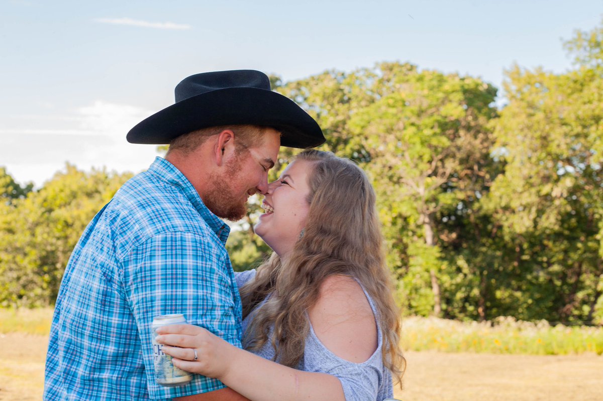 Rachael Peterson tweet media