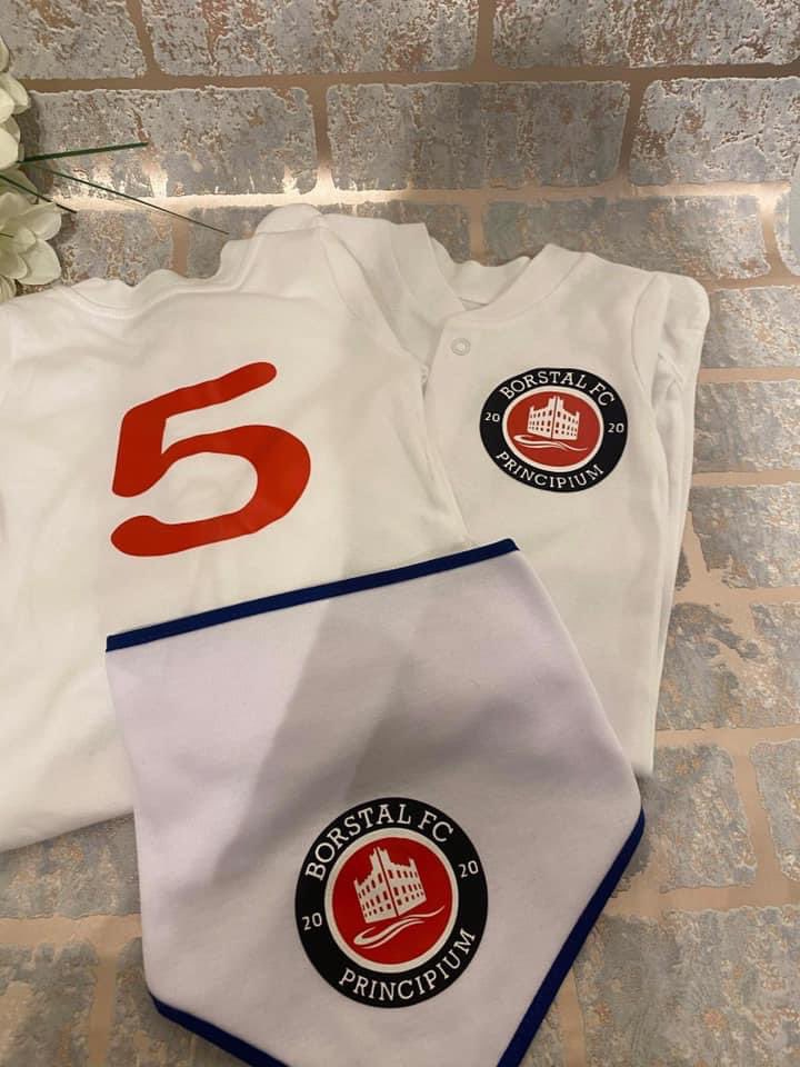 BorstalFC's tweet photo. When our boys decide to extend there Families’s everybody becomes Family here at #BorstalFC 

#principium
#UTFB 
#BabyGrows https://t.co/RxncUacAn2
