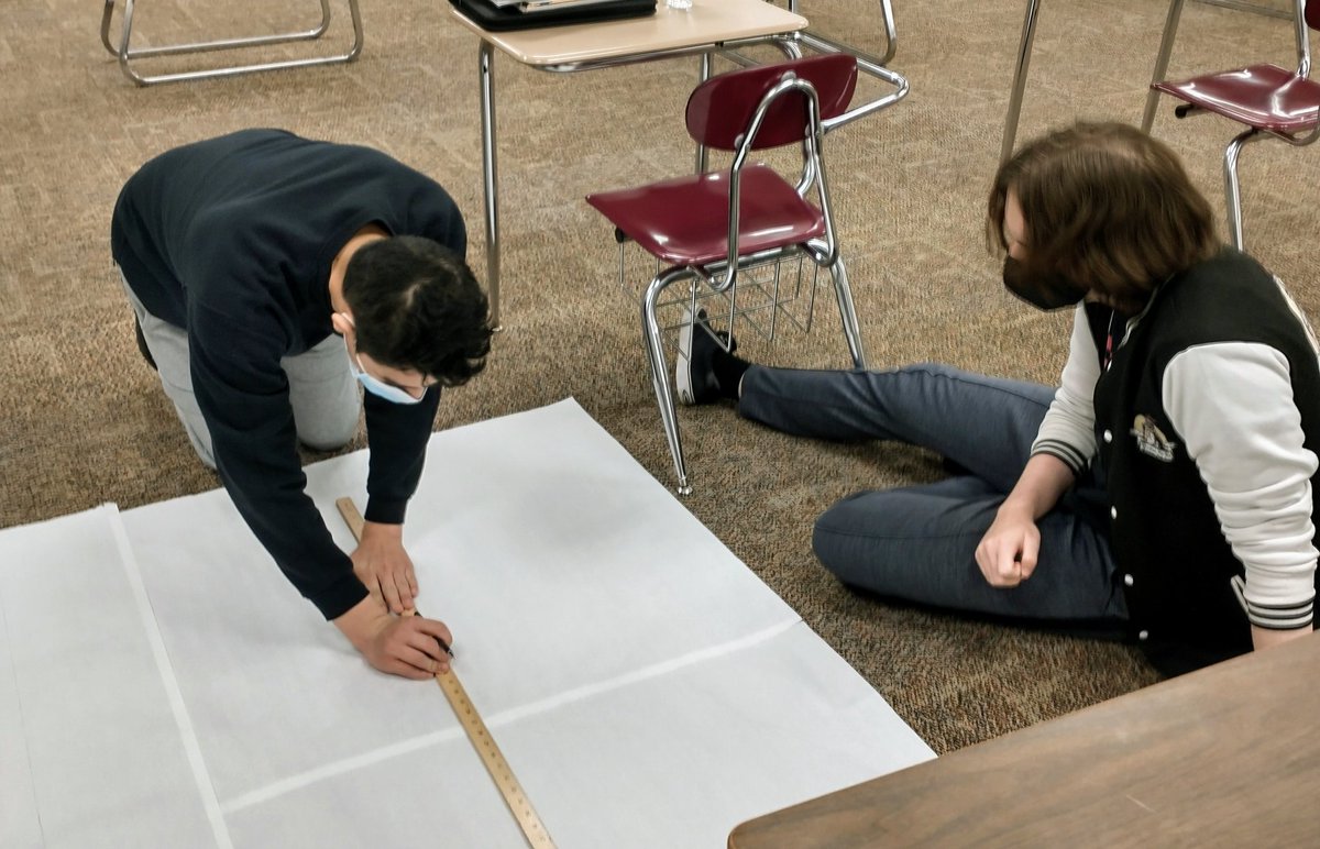 es_oshel's tweet photo. CP Introduction to Computer Science Coding, Marketing, Testing, Design #prairiescience @CPHSGophers https://t.co/qpjyH3QN5H