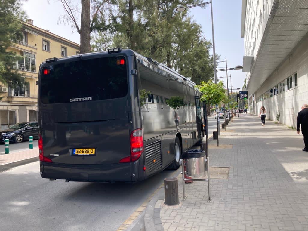 Vandaag waren we een beetje uit de richting. In opdracht van en samenwerking met de DT&amp;V hebben we een ernstig zieke patiënt mogen begeleiden naar Murcia Zuid Spanje. Ik ben er trots op dat onze collega’s zijn laatste wens konden realiseren! <a href="/DTenV/">Dienst Terugkeer en Vertrek</a>