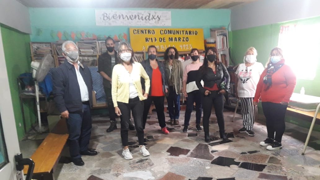 SubseHabitatBA's tweet photo. La @SubseHabitatBA, a través de @PromebaUEPBA , mantuvo reuniones en @MunicipioLdeZ, @LaMatanzaMunic y @munimercedes en las cuales se revisaron los avances de distintos proyectos en marcha que apuntan a la #integraciónsociurbana en los distritos.

Info 👉 https://t.co/tqtugts5Vu https://t.co/DwnB23WXak