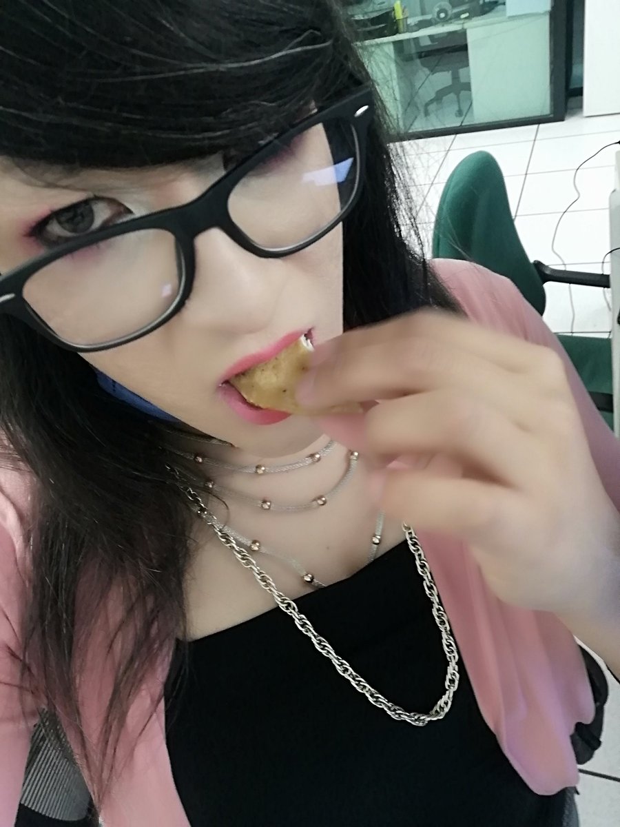 jesseja1mes's tweet image. #teampoderoso soy mexicana q adora su panza, tortilla d masa ☺️❤️❤️❤️❤️