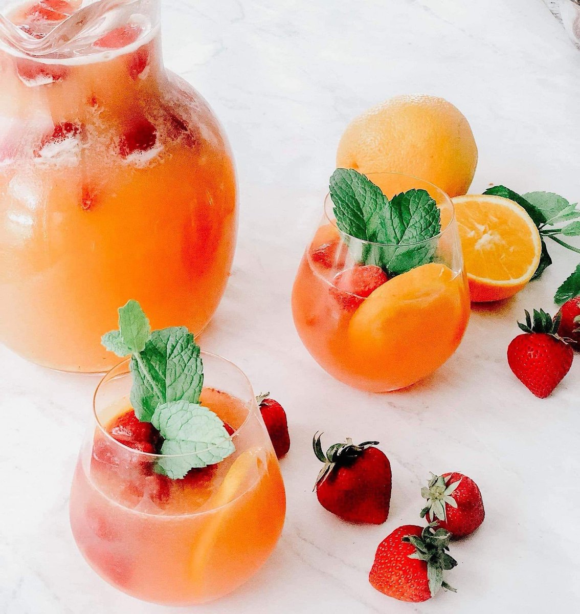 haley0208's tweet photo. LAST CALL—
If you could chug down a 4oz detox drink, before 𝗯𝗿𝗲𝗮𝗸𝗳𝗮𝘀𝘁 and before 𝗱𝗶𝗻𝗻𝗲𝗿, 𝚃𝚆𝙾 ✌🏻days in a row, lose 2-10 lbs of 𝒕𝒐𝒙𝒊𝒄 𝒔𝒍𝒖𝒅𝒈𝒆, 𝒅𝒆𝒃𝒍𝒐𝒂𝒕 𝒚𝒐𝒖𝒓 𝒕𝒖𝒎𝒎𝒚 &amp; 𝒄𝒐𝒎𝒃𝒂𝒕 𝒇𝒂𝒕𝒊𝒈𝒖𝒆 all at once, would you be willing to try it? https://t.co/u3HrMhUOO4
