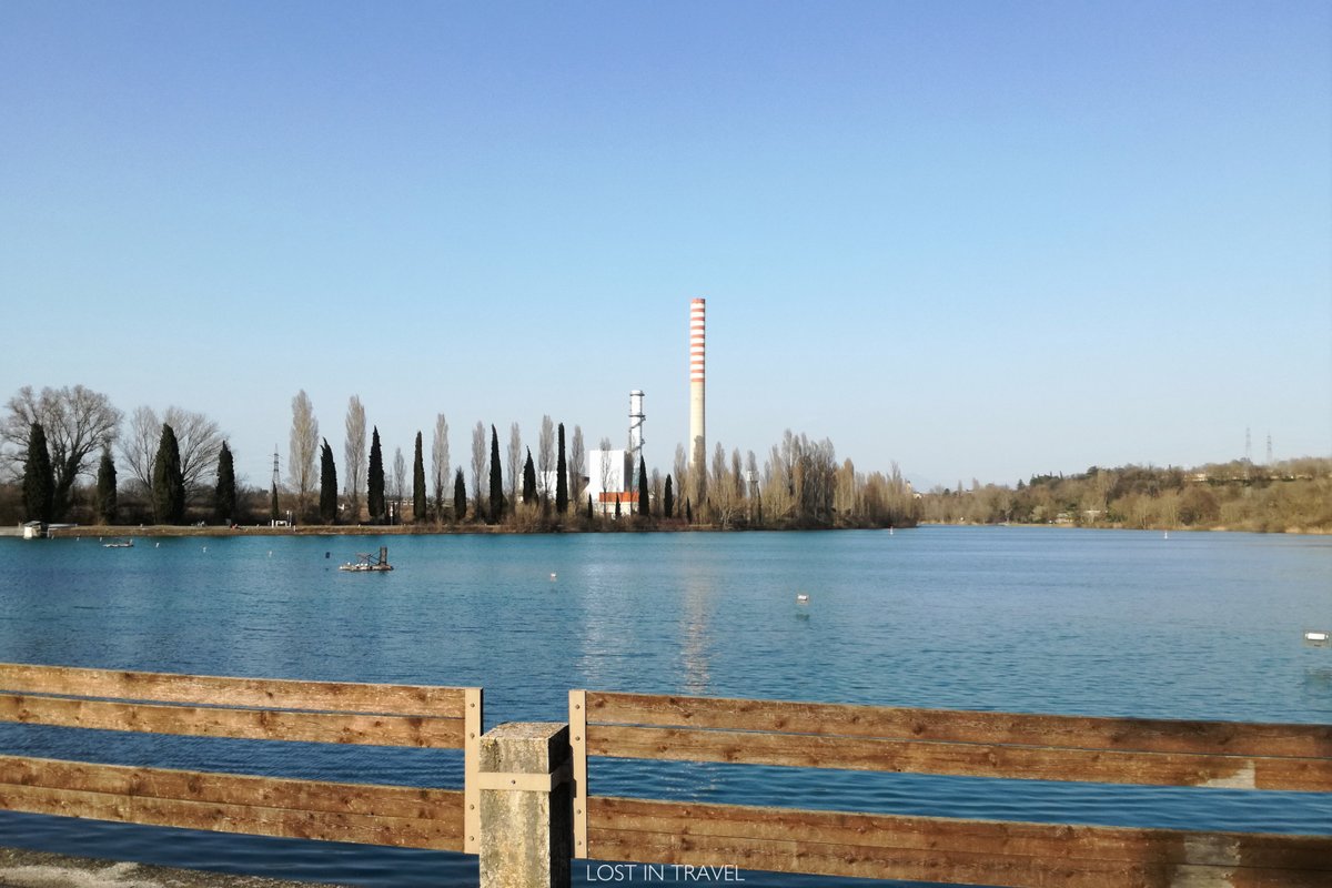 LostInTravel_nv's tweet photo. 🇮🇹 Fiume Mincio, lungo la ciclovia. Acqua e luce.

🌞#verona #italy #Garda #River #Mincio #nature 

🇬🇧Mincio River, along the cycle route. Water and light.

Post ⬇️
https://t.co/ZfRd7jxVge https://t.co/FwwUW7PLXH