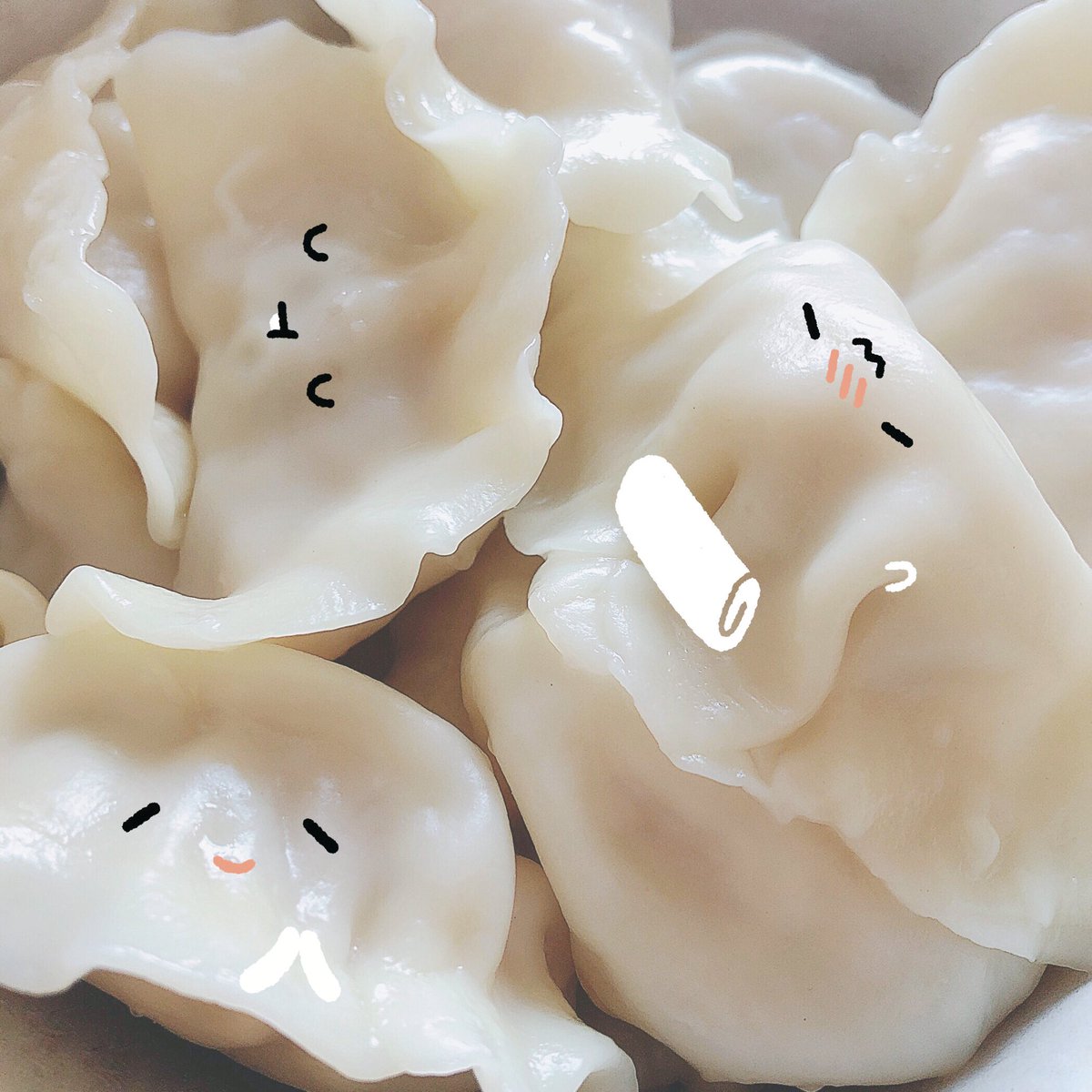 SummerEar0527's tweet photo. 만뚜 만뚜 만뚜🥟 https://t.co/g79cBSZ6Nz