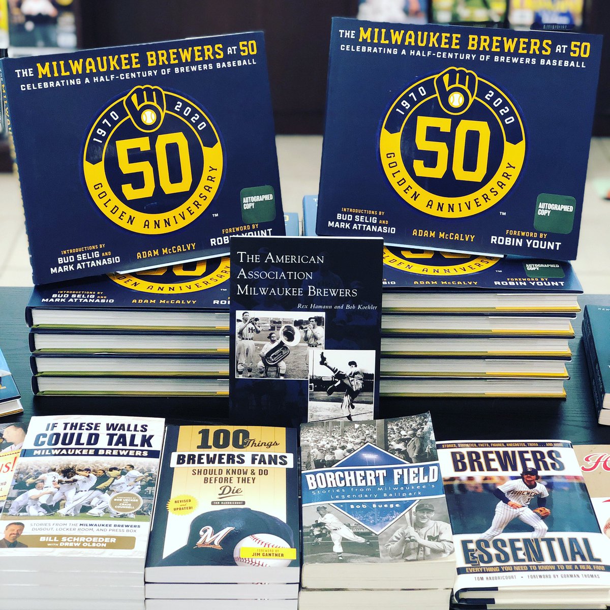BNBayshore's tweet photo. Just in time for Opening Day!! @AdamMcCalvy stopped in and signed our copies of “The Milwaukee Brewers at 50”! #gobrewers #brewernation #milwaukeebrewers #openingday #baseball #baseballlife⚾️ #baseballbook #mkemycity #mkehome #mke #baseballseason #takemeouttotheballgame https://t.co/RA9QAVmHWj