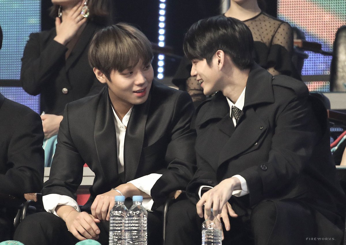 fireworksforHJ's tweet photo. [210401] 
 만우절

💫🐰
#AprilFools
#옹성우 #성우
#OngSeongwu
#박지훈 #지훈
#ParkJihoon https://t.co/b55hnoURm1