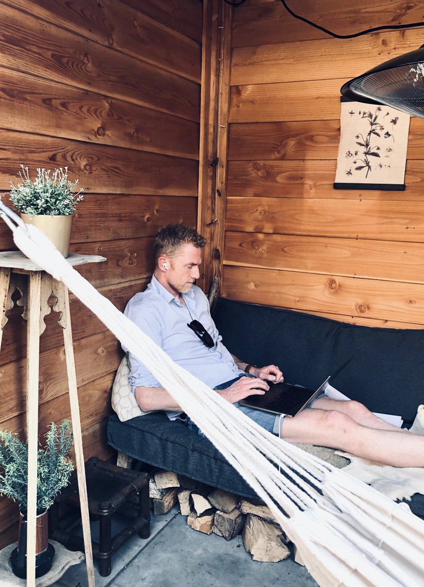 erikfaasen's tweet image. Kom maar door met dat thuiswerken zo...